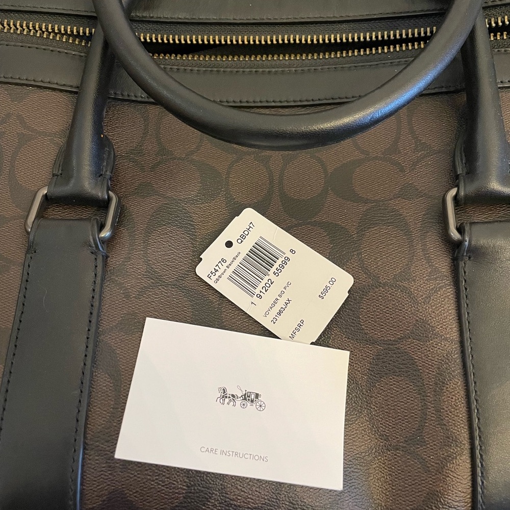 NWT Coach Voyager Signature Brown and Black Duffel Bag - Picture 2 of 5